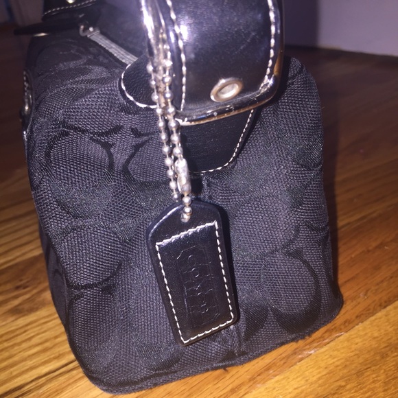Coach black classic c small purse - Picture 3 of 4