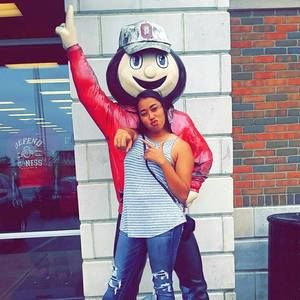 Meet your Posher, Dominique