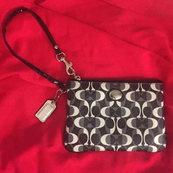 Coach Wristlet - Picture 1 of 3