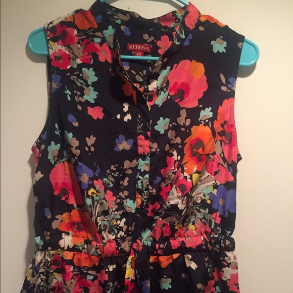 Merona floral dressy top