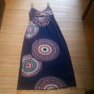 Beautiful maternity maxi dress