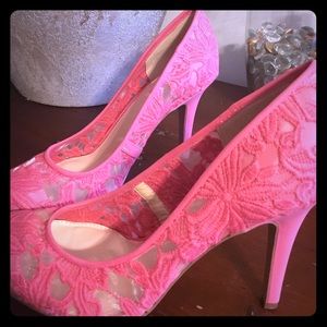 Jessica Simpson heels