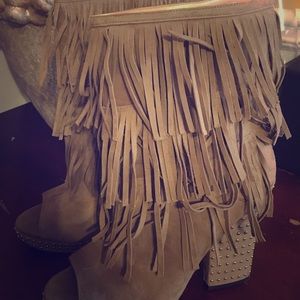 Peep Toe Fringe booties