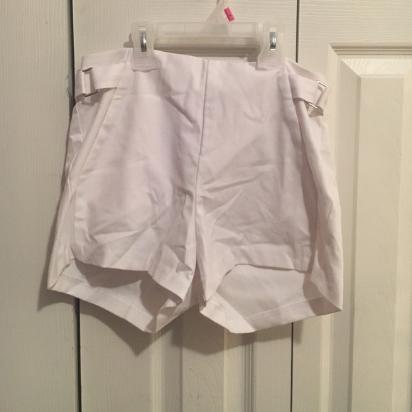 High wasted white shorts.