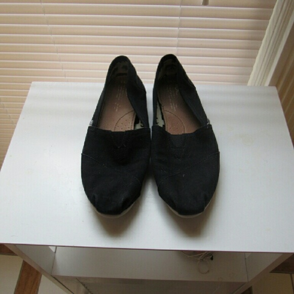 Black Toms