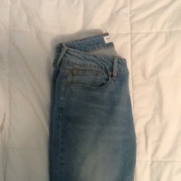 Size 5 Jean bundle - Picture 2 of 3
