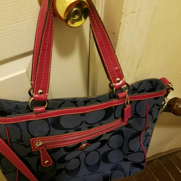 Bag - Picture 2 of 4