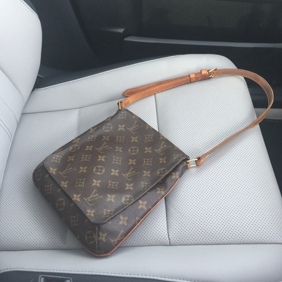 Louis Vuitton Handbag