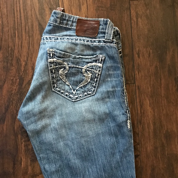 Buckle jeans. Big Star straight legs.