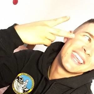 Meet your Posher, Brandon