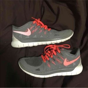 Womens Nike Free Runs