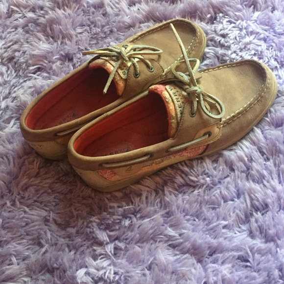 Sperrys!!