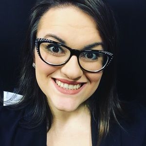 Meet your Posher, Tabitha