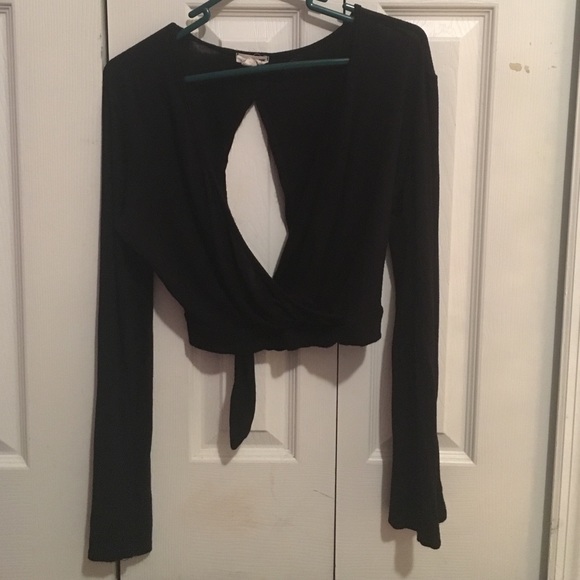 Black open back tied crop top