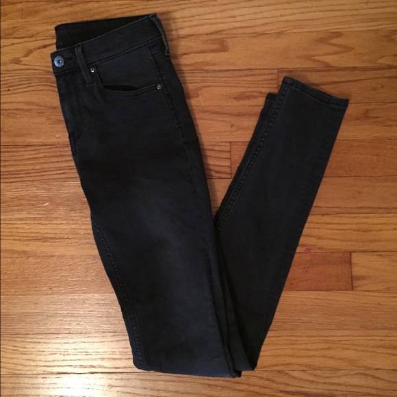 H&M Black Skinny Jeans