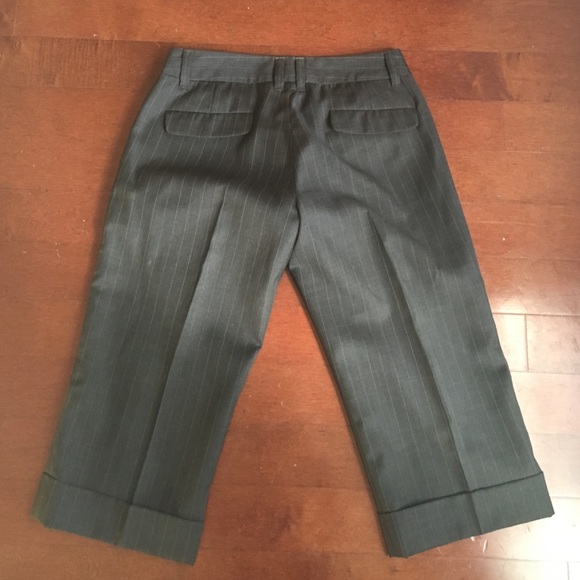 Striped Capris NWOT - Picture 2 of 2