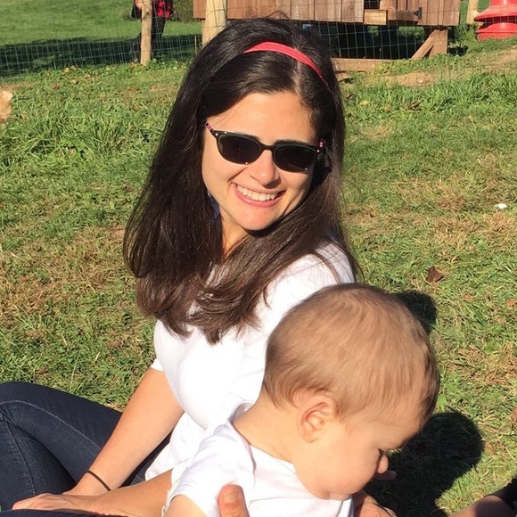 Meet your Posher, Lisa - Picture 5 of 8