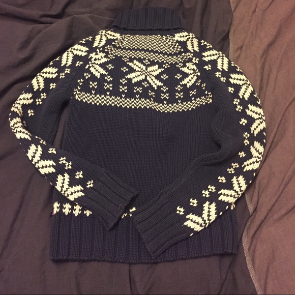 Sweater - image 1