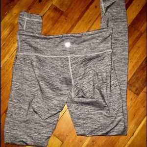 Grey Lululemon Wunder Under III Leggings