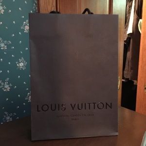 🌹LV Accessories EMPTY Paper Bag🌹