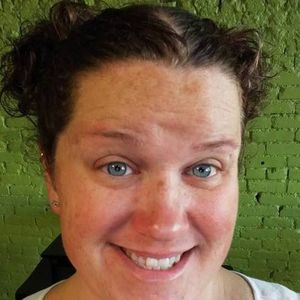 Meet your Posher, Tia