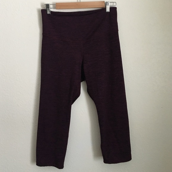 Old Navy Cropped High-Waist Performance Leggings