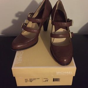 Michael Kors brown leather heels size 7.5