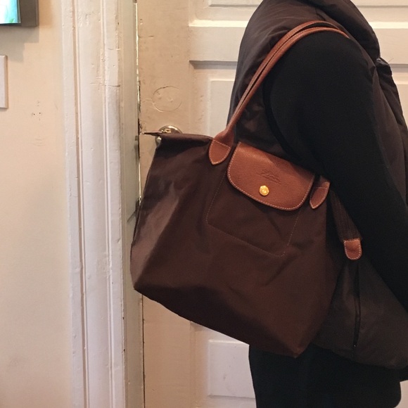 Chocolate brown Longchamp purse