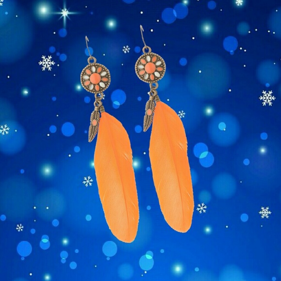 Vintage Boho Style Orange Feather Earrings - Picture 3 of 5