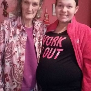 Meet your Posher, Kendra