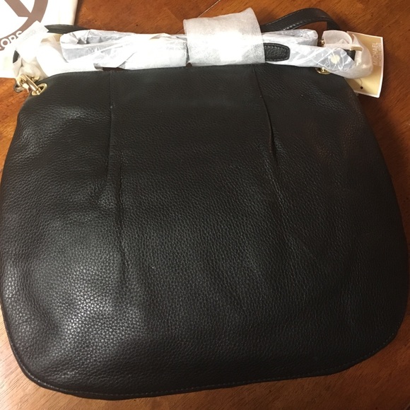 Mother in love gave it to me. It's too big for me.