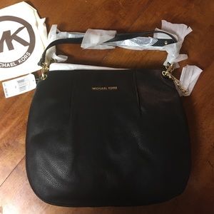 Mother in love gave it to me. It's too big for me.