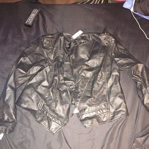 Was Final Sale & Doesnt Fit Anymore
