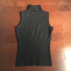 Black sleeveless sweater blouse