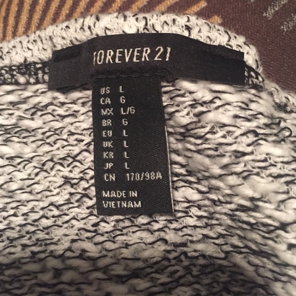 Warm Pullover Sweater - Picture 2 of 2