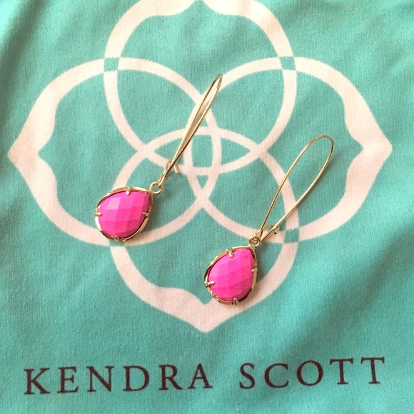 Kendra Scott pink and gold tear drop earrings