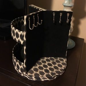 Jewelry holder