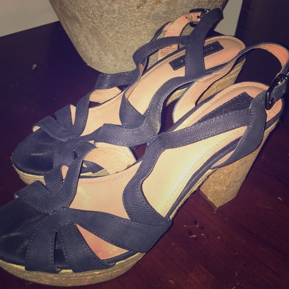 Strappy sandals