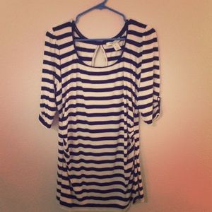 EUC horizontal stripes blouse