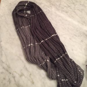 American Eagle Infinity Scarf
