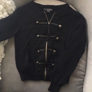 F21 Sweater/Cardigan w- Button Detail