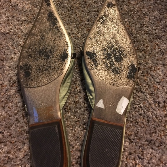 Flats - Picture 4 of 4