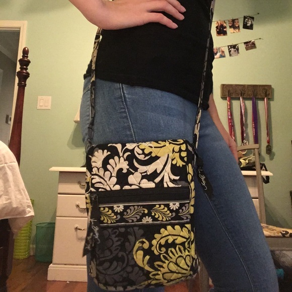 Purse - Picture 1 of 4