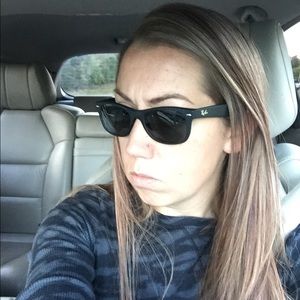 Meet your Posher, Lynda