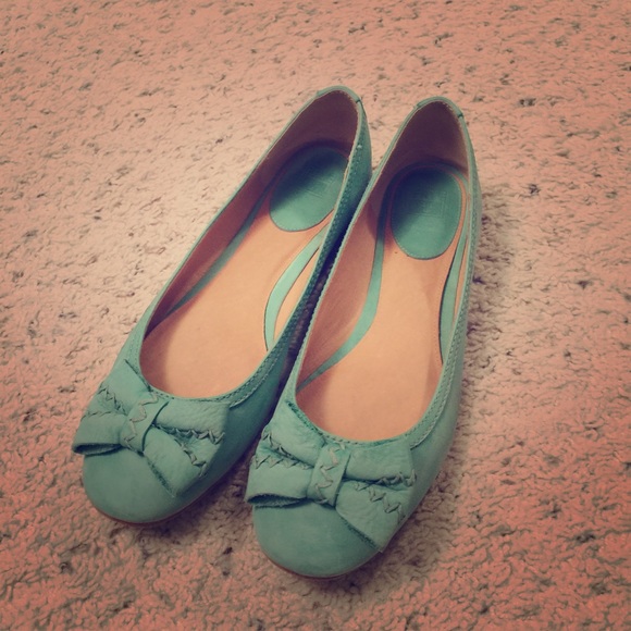 Frye teal green leather flats 8.5