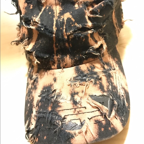 Custom HATS ..( Dad Hat )
