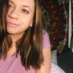 Meet your Posher, Taylor