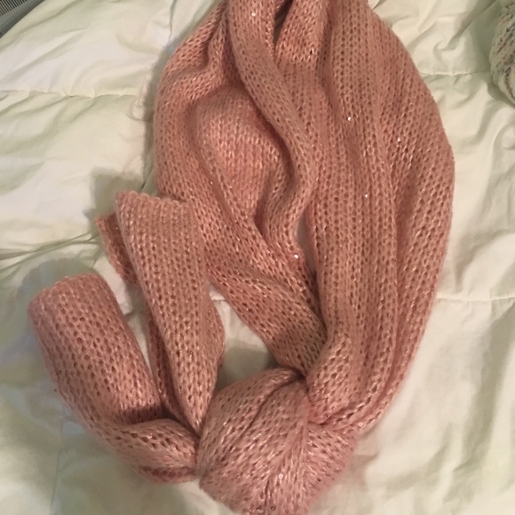 Scarf - Picture 2 of 2