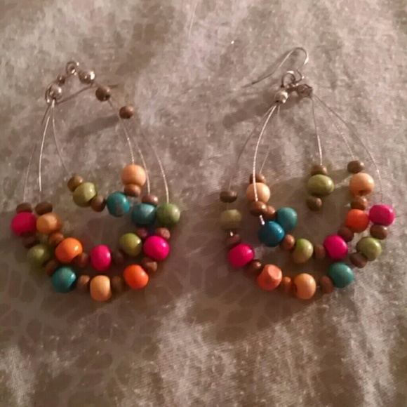 2pair of Fun Pierced Earrings