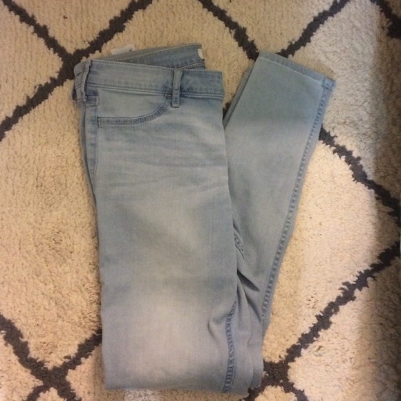 Hollister Light Wash Jeggings